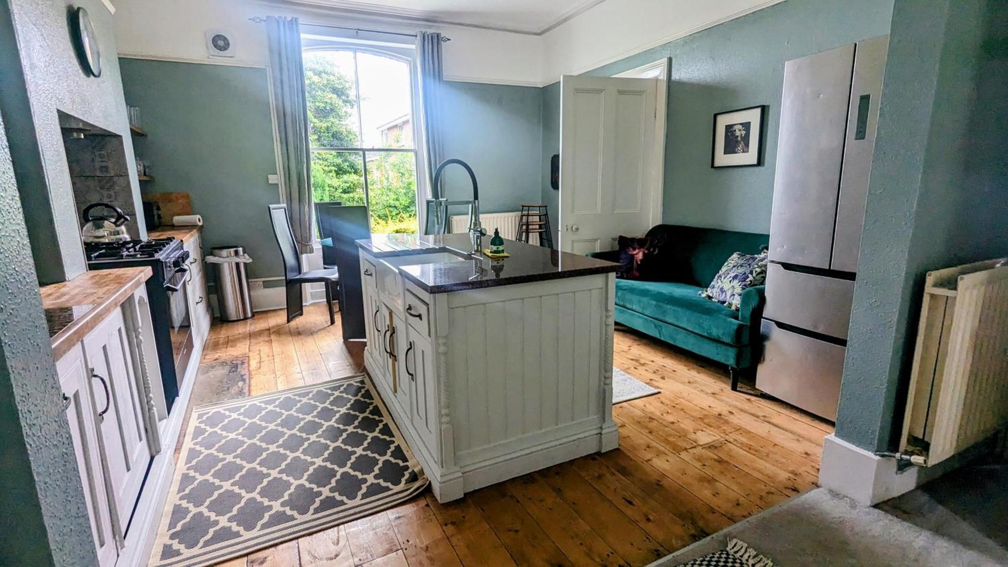 Spacious Home, By Headingley Stadium, Lgi, Leeds Arena, And The University Of Leeds Ngoại thất bức ảnh